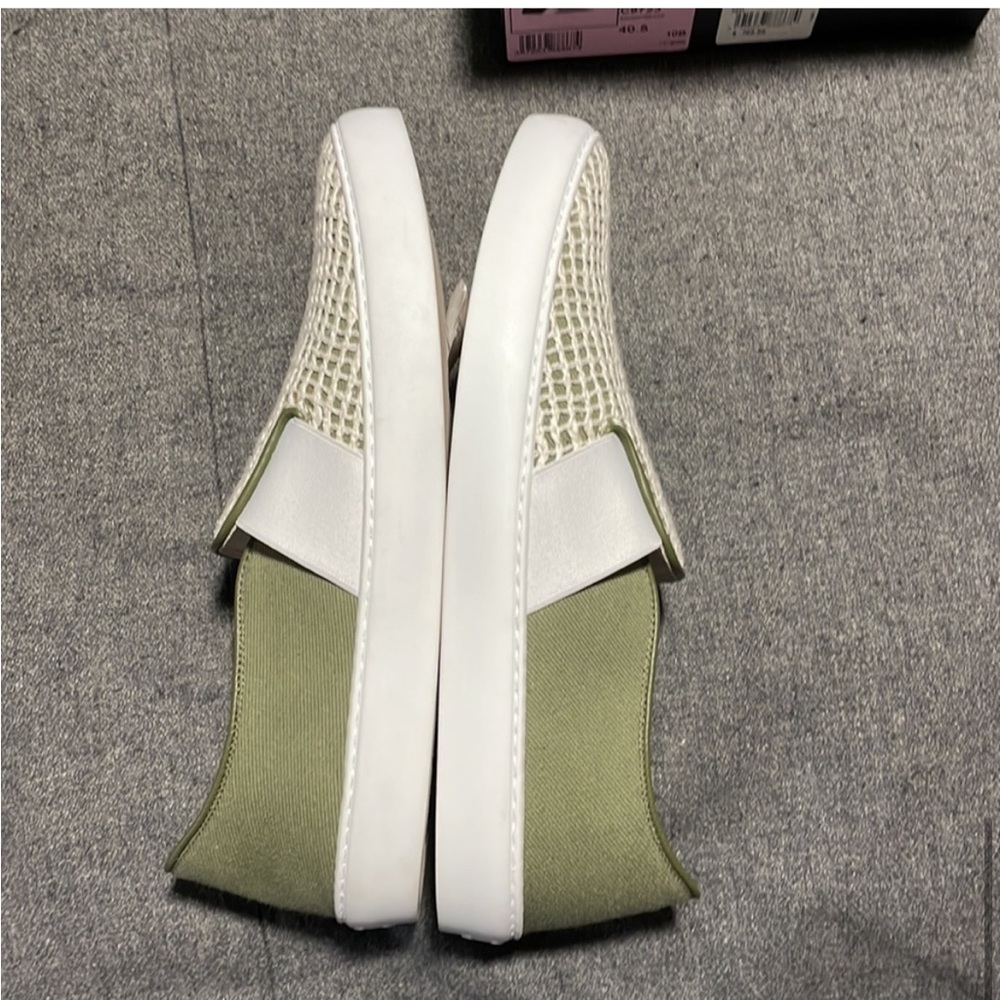 Chanel slip on sneakers, 40.5, NWT - Picture 7 of 10